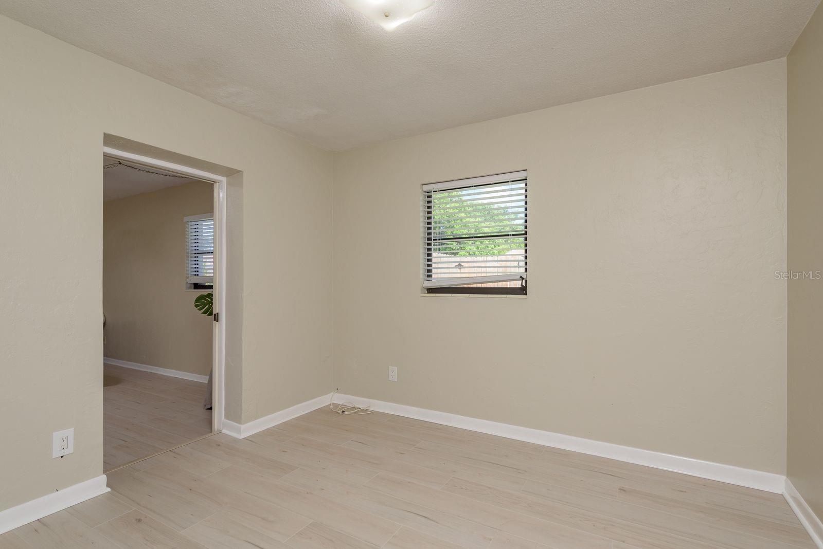 Image 40 of 52 For 8532 Kumquat Avenue