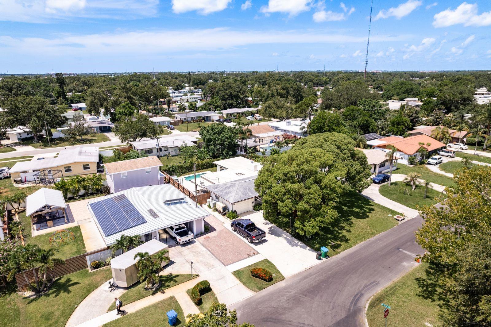 Image 46 of 52 For 8532 Kumquat Avenue