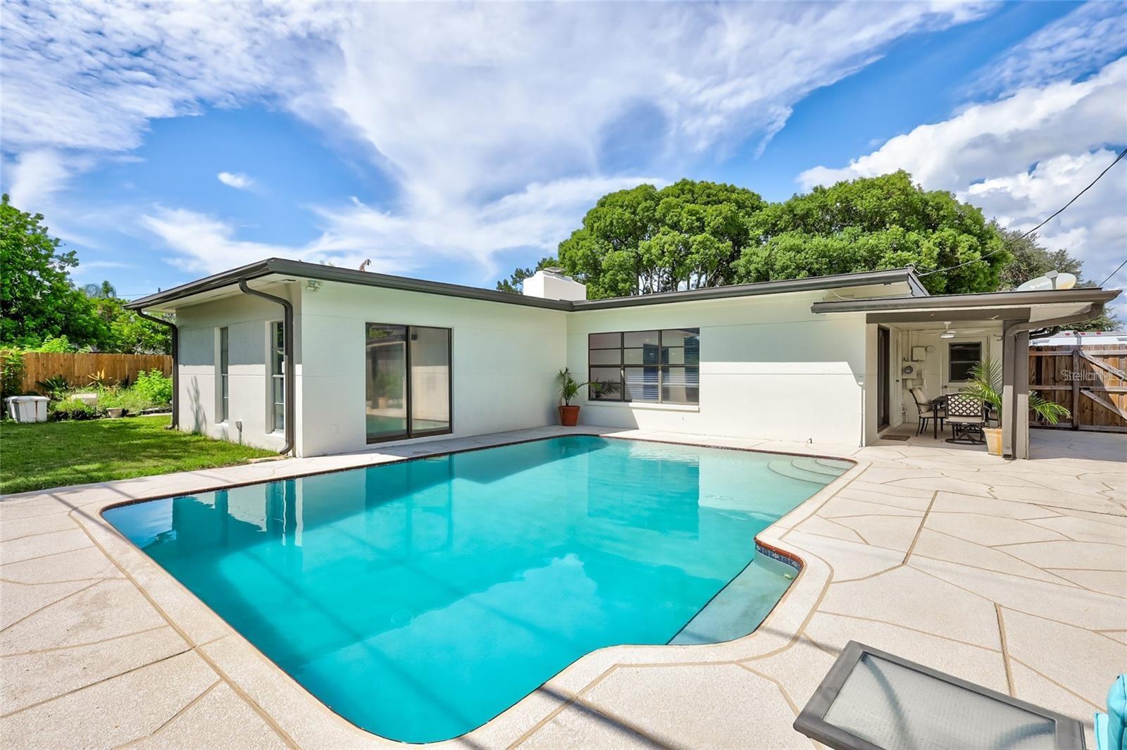 Image 5 of 52 For 8532 Kumquat Avenue