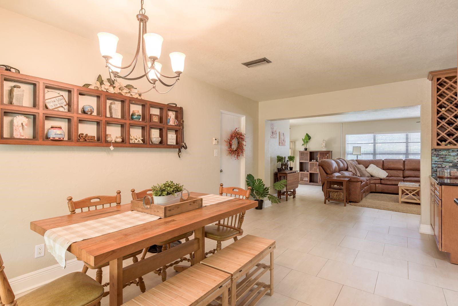 Image 9 of 52 For 8532 Kumquat Avenue