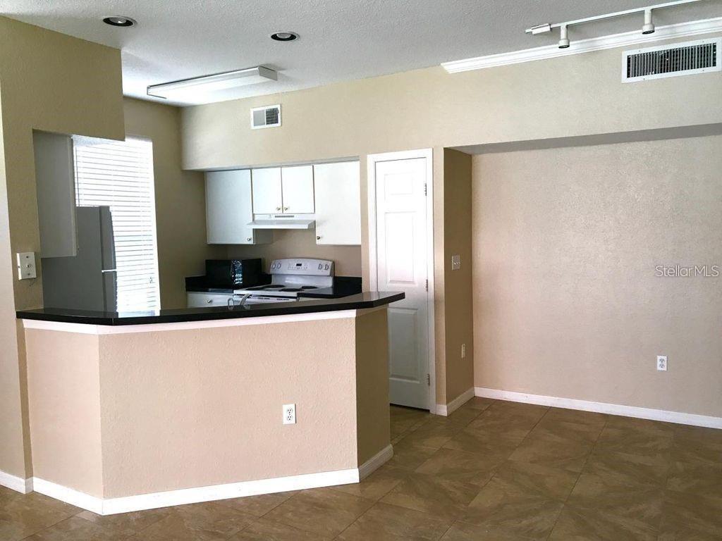 Image 3 of 9 For 9228 Lake Chase Island Way 9228