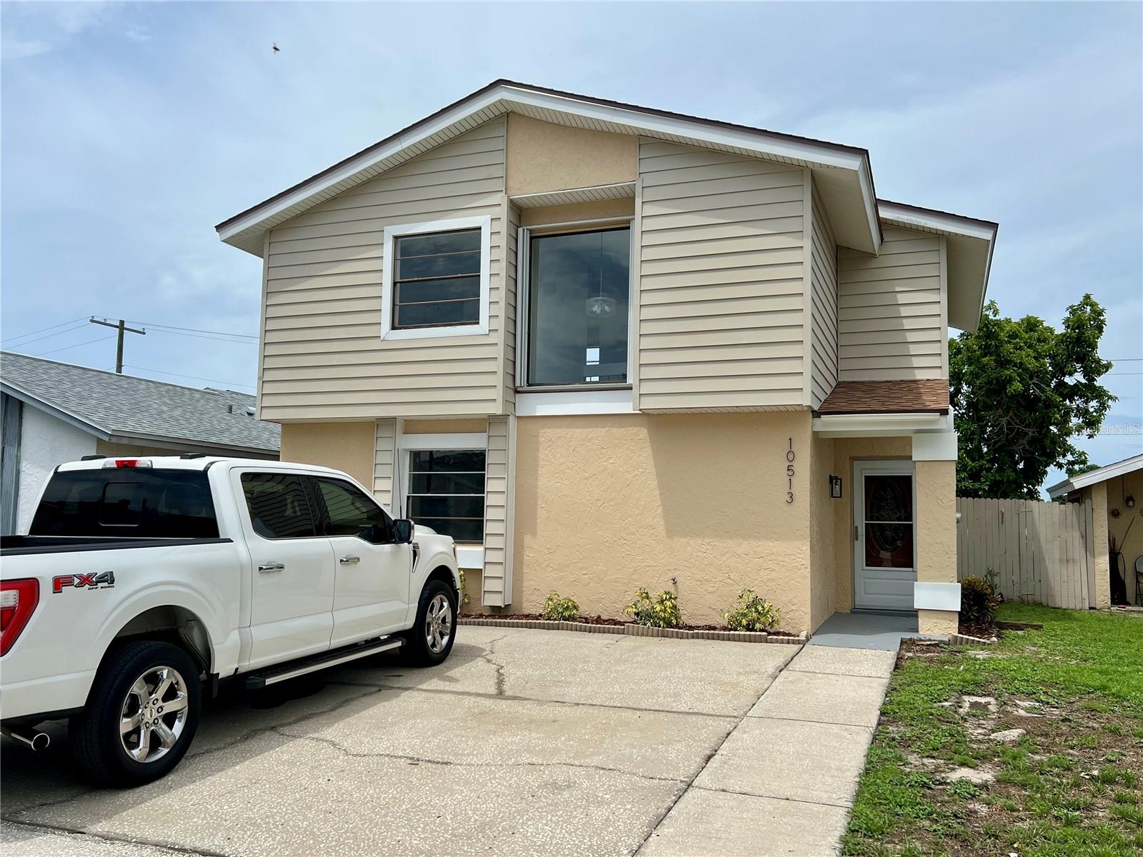 Details for 10513 Parkcrest Drive, TAMPA, FL 33624