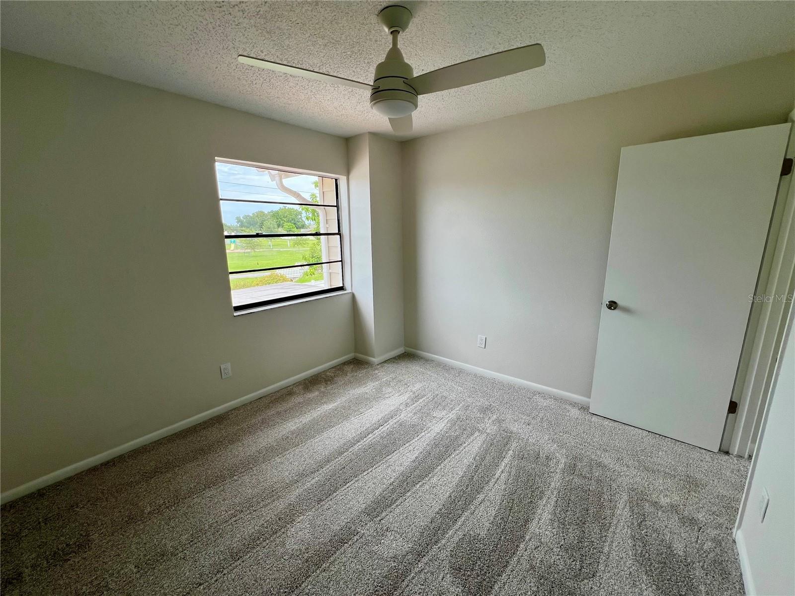 Image 38 of 52 For 10513 Parkcrest Drive