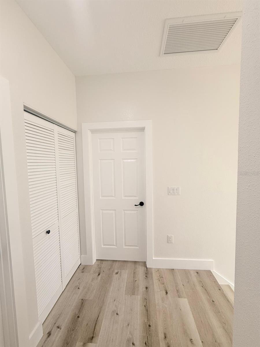 Image 13 of 45 For 4412 Courtland Street