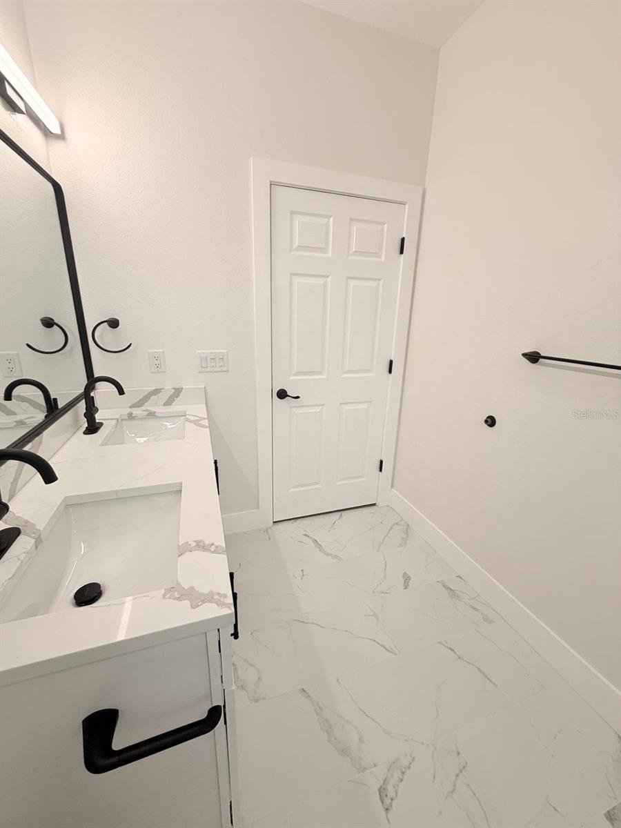 Image 23 of 45 For 4412 Courtland Street
