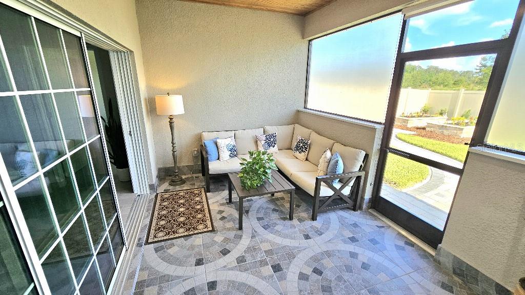Listing photo id 9 for 4790 125th Loop