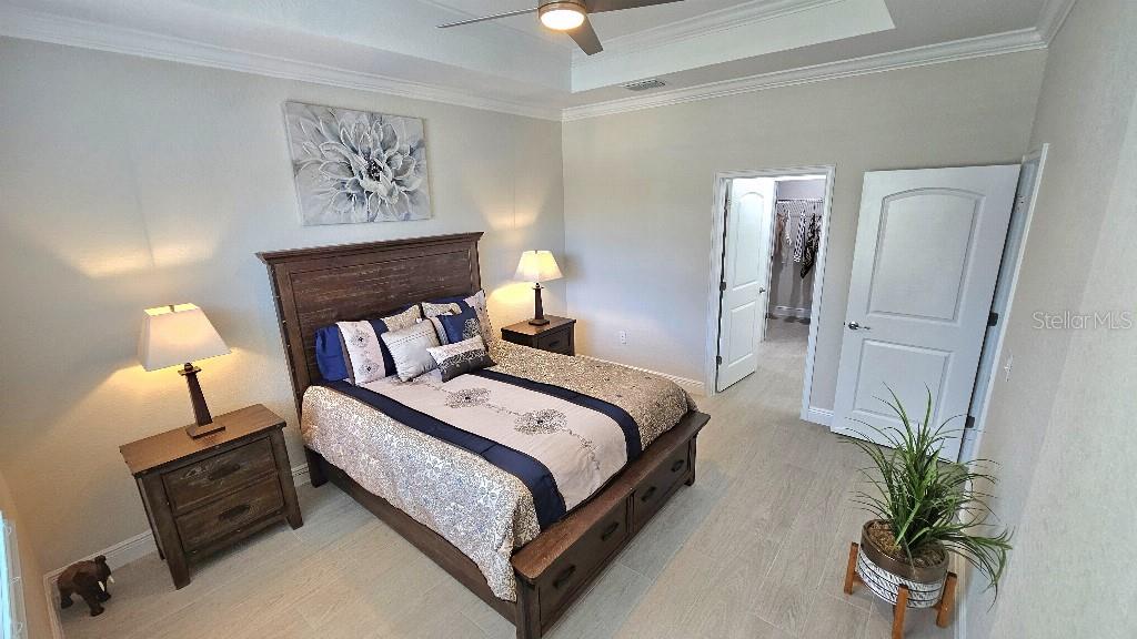 Listing photo id 12 for 4790 125th Loop