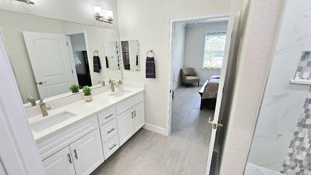 Listing photo id 14 for 4790 125th Loop