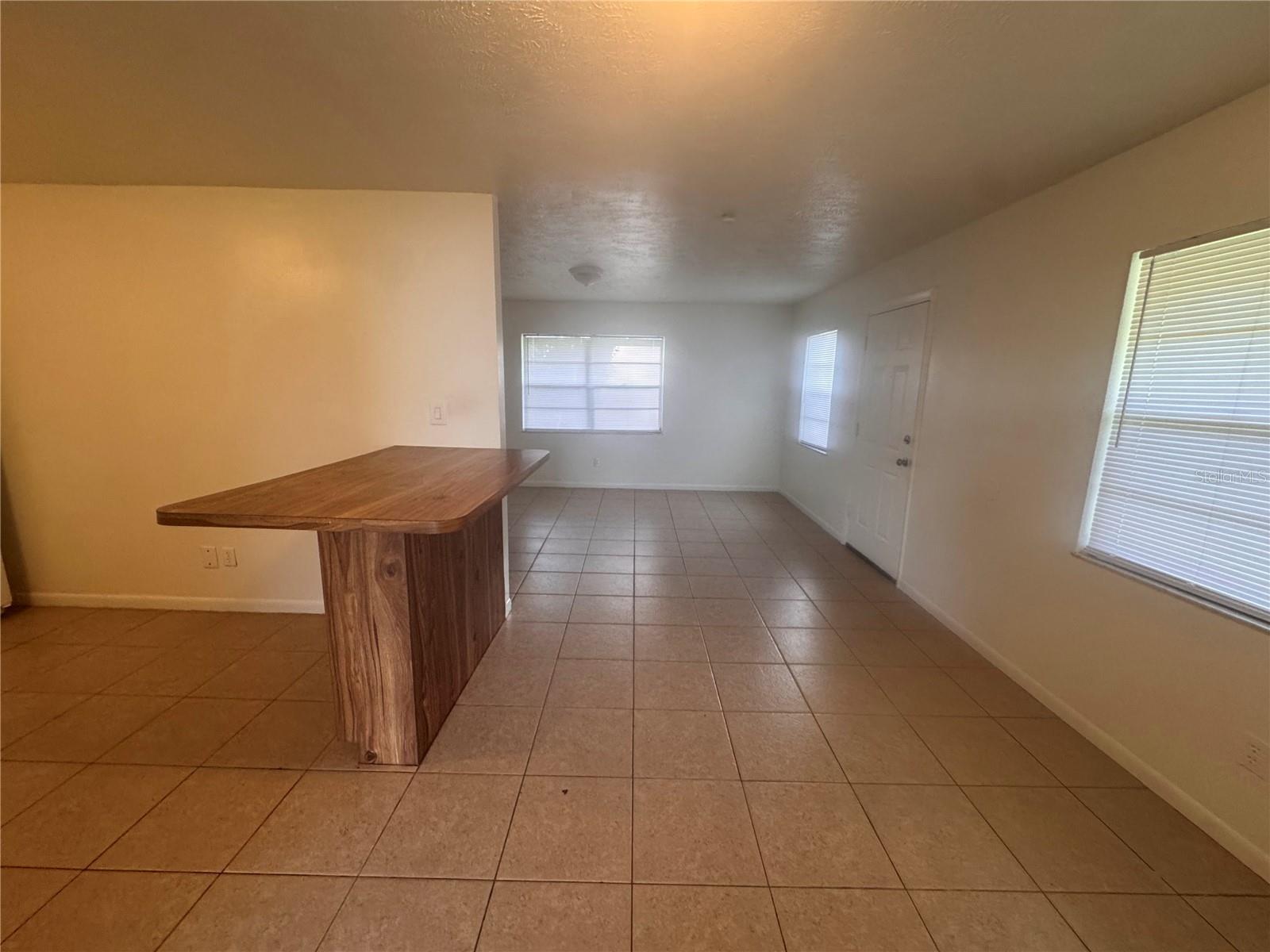 Image 2 of 7 For 21362 Anderson Road