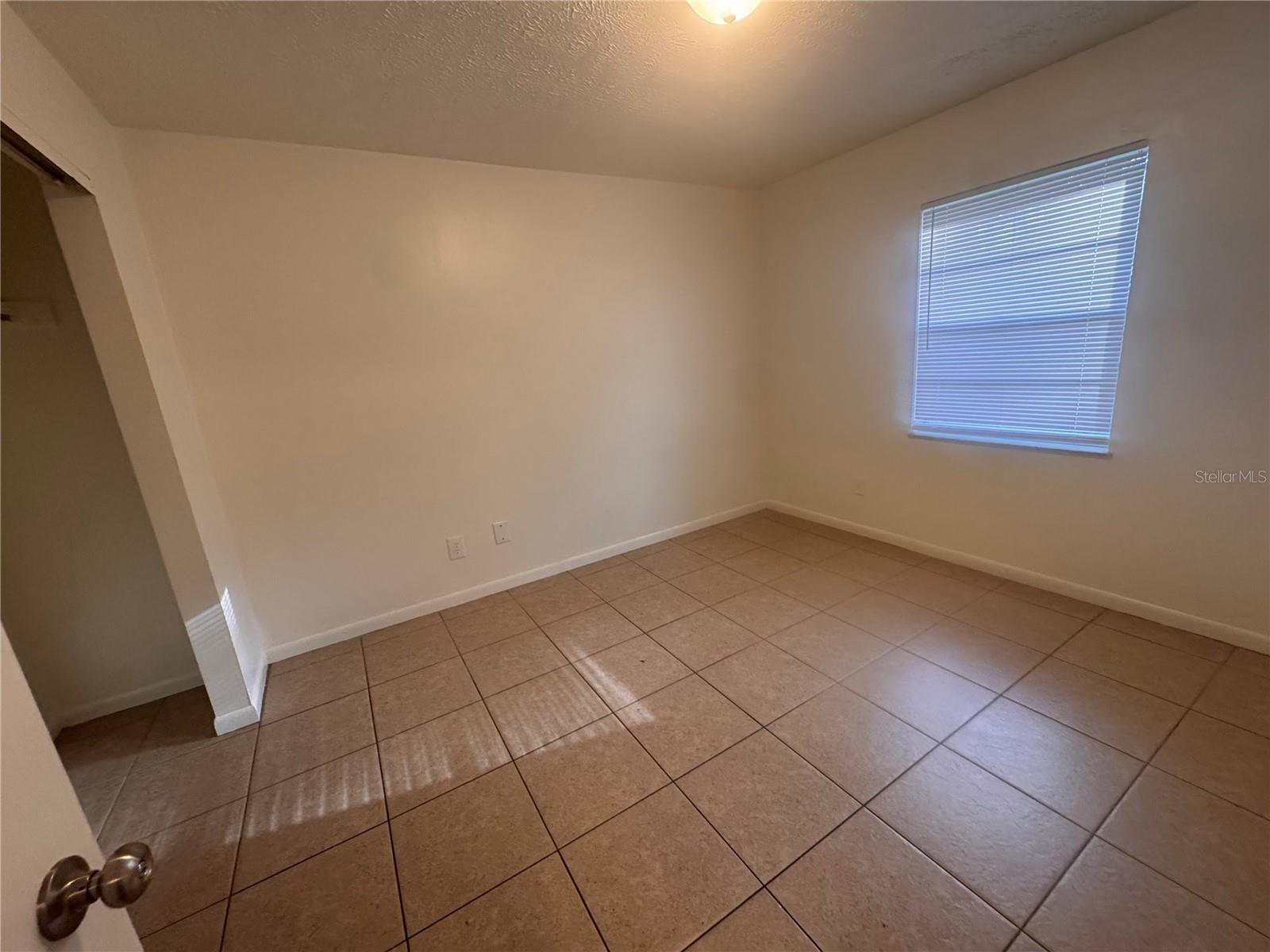 Image 6 of 7 For 21362 Anderson Road
