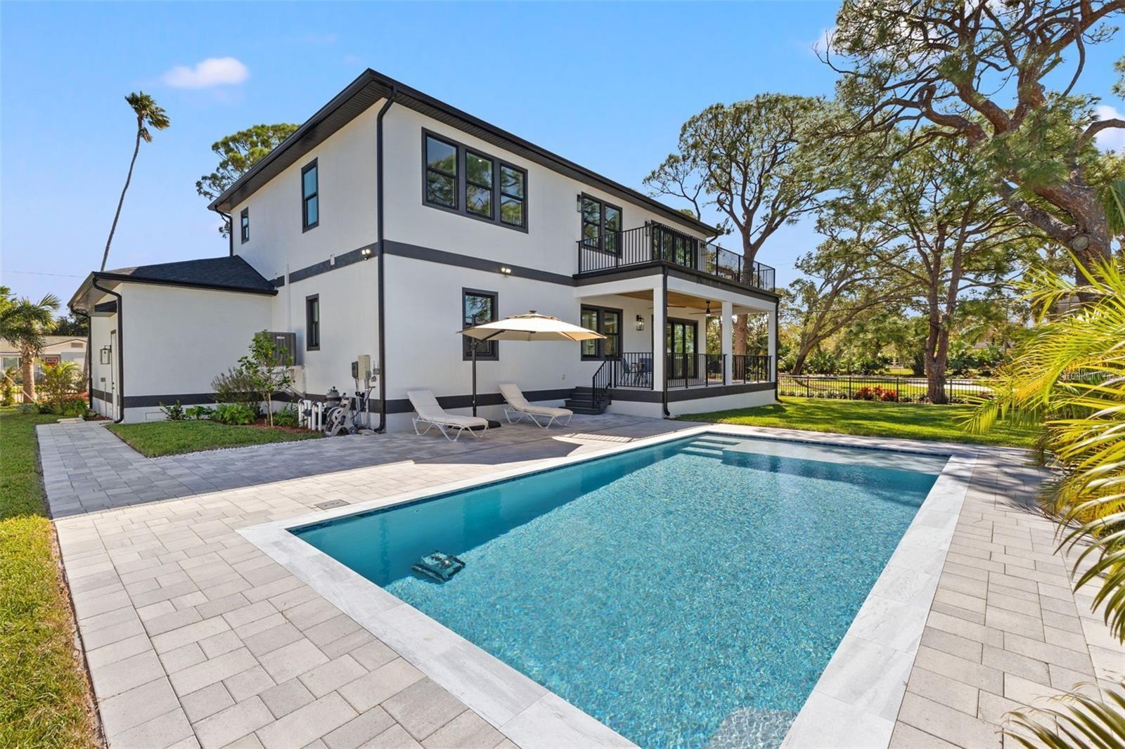 Image 2 of 50 For 1542 Bayshore Boulevard
