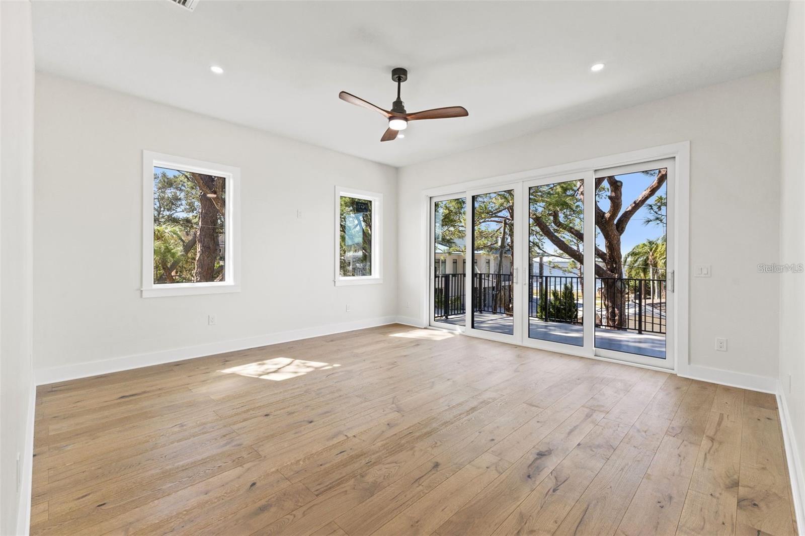 Image 29 of 50 For 1542 Bayshore Boulevard