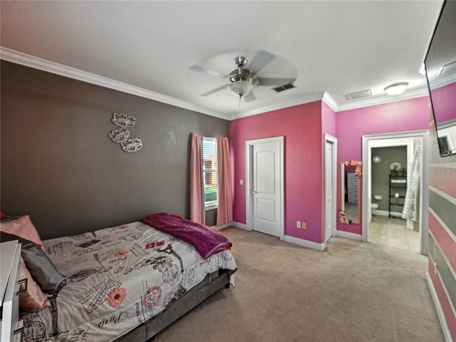 Image 13 of 47 For 258 Alexander Woods Drive