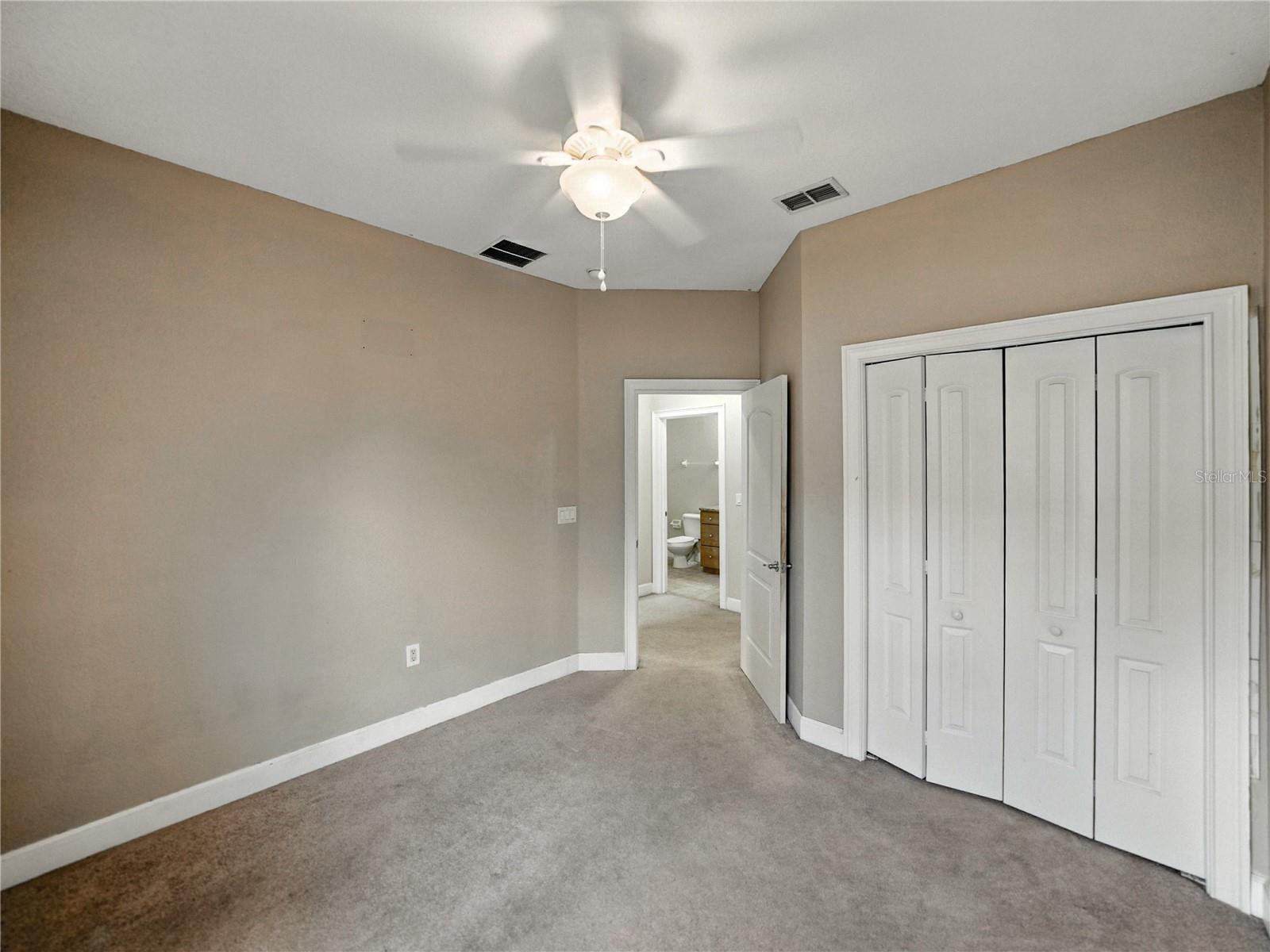 Image 29 of 47 For 258 Alexander Woods Drive