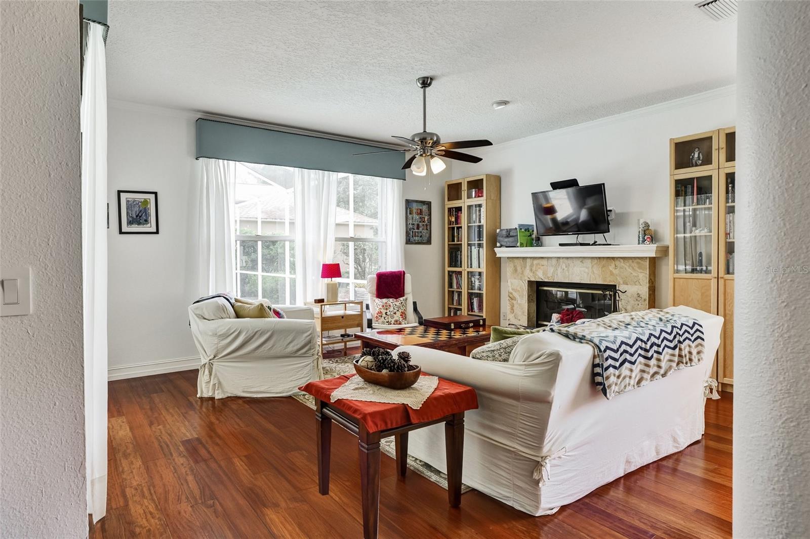 Image 14 of 60 For 4902 Jenni Lin Court
