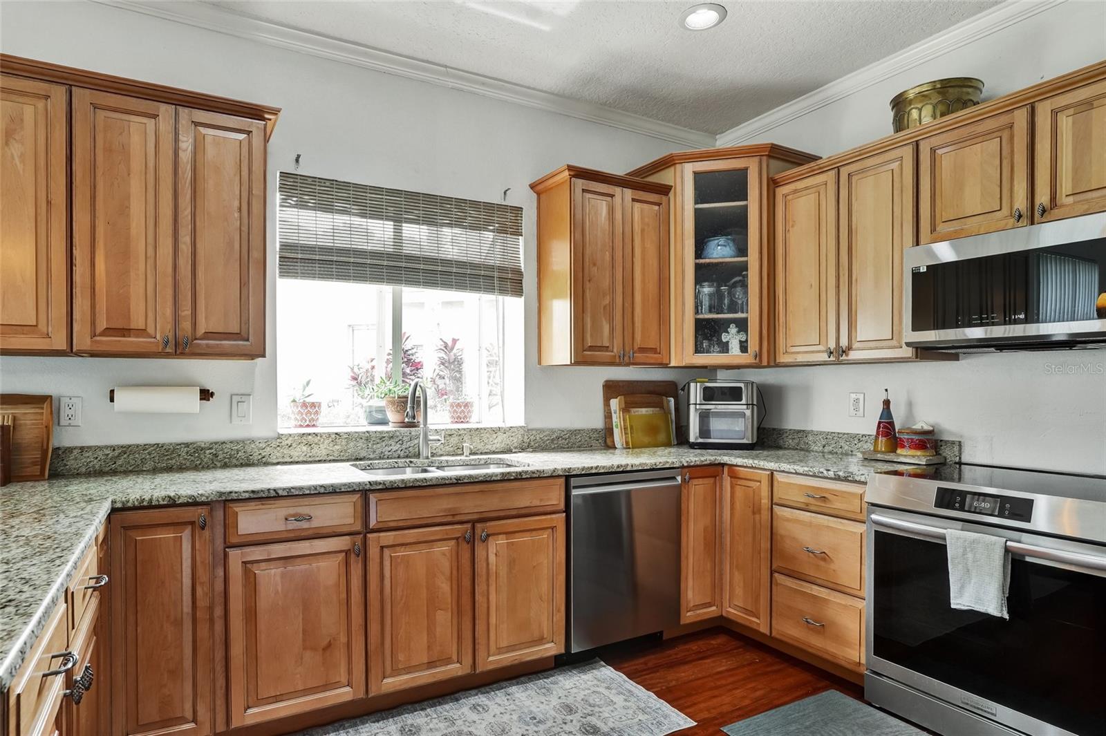 Image 19 of 60 For 4902 Jenni Lin Court