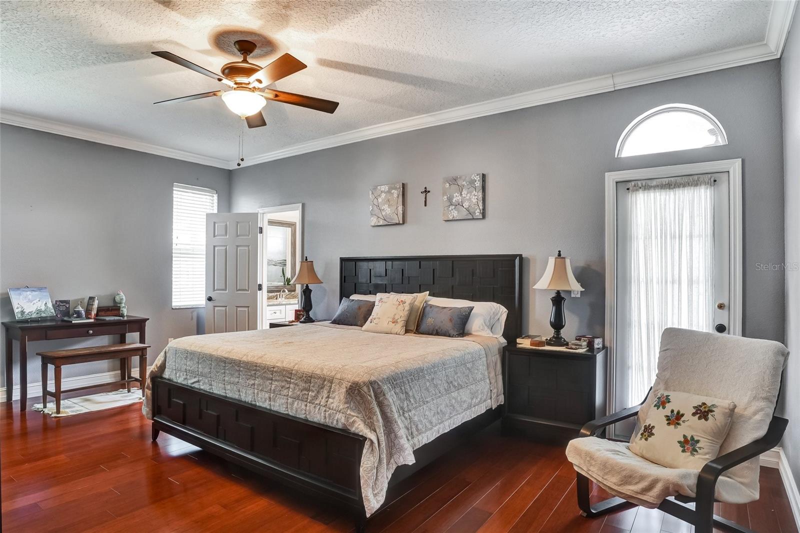 Image 24 of 60 For 4902 Jenni Lin Court