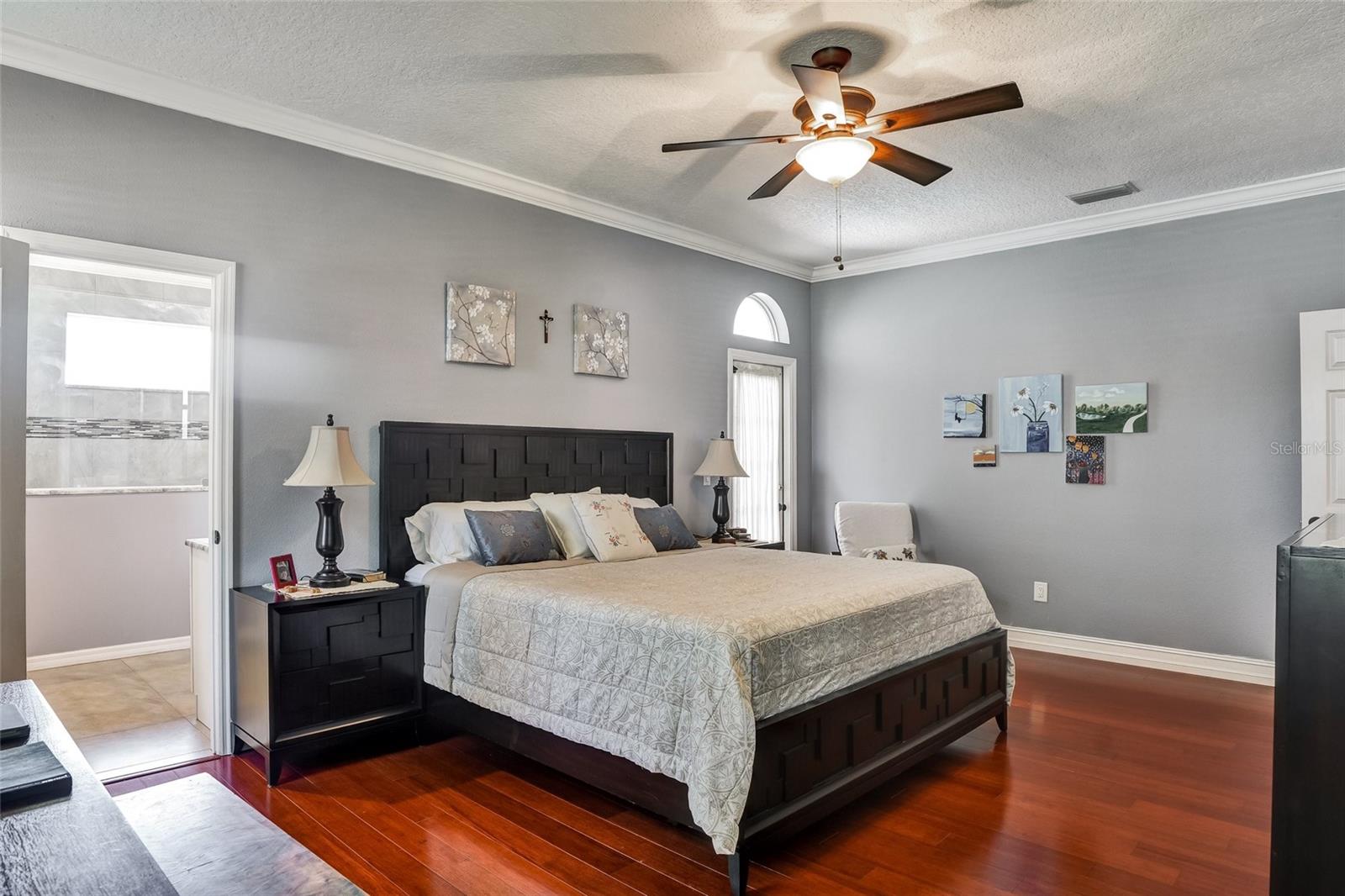 Image 36 of 60 For 4902 Jenni Lin Court