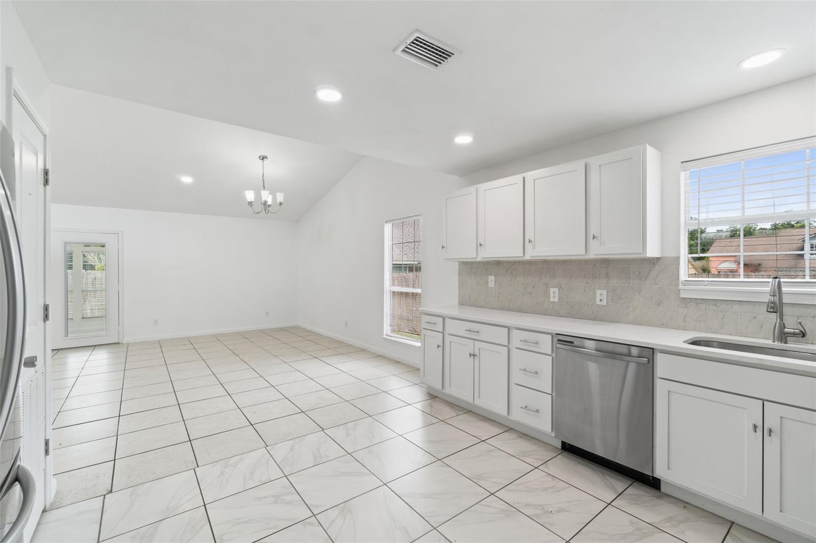 Image 12 of 74 For 7581 Kelsey Drive