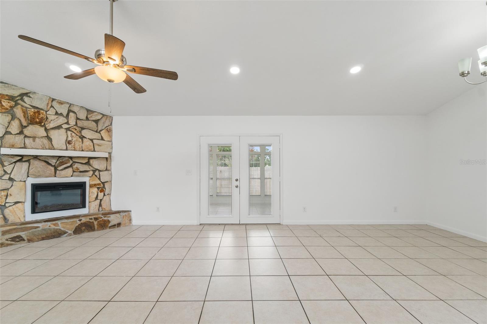 Image 15 of 74 For 7581 Kelsey Drive