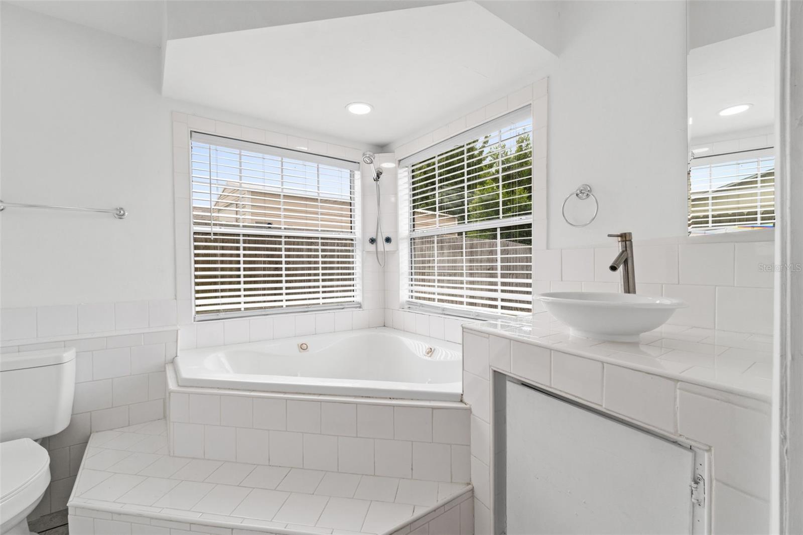 Image 28 of 74 For 7581 Kelsey Drive