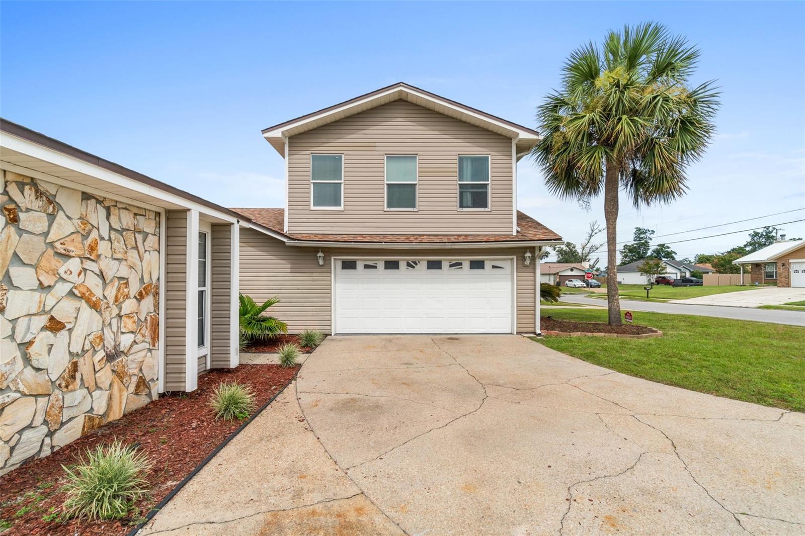 Image 38 of 74 For 7581 Kelsey Drive