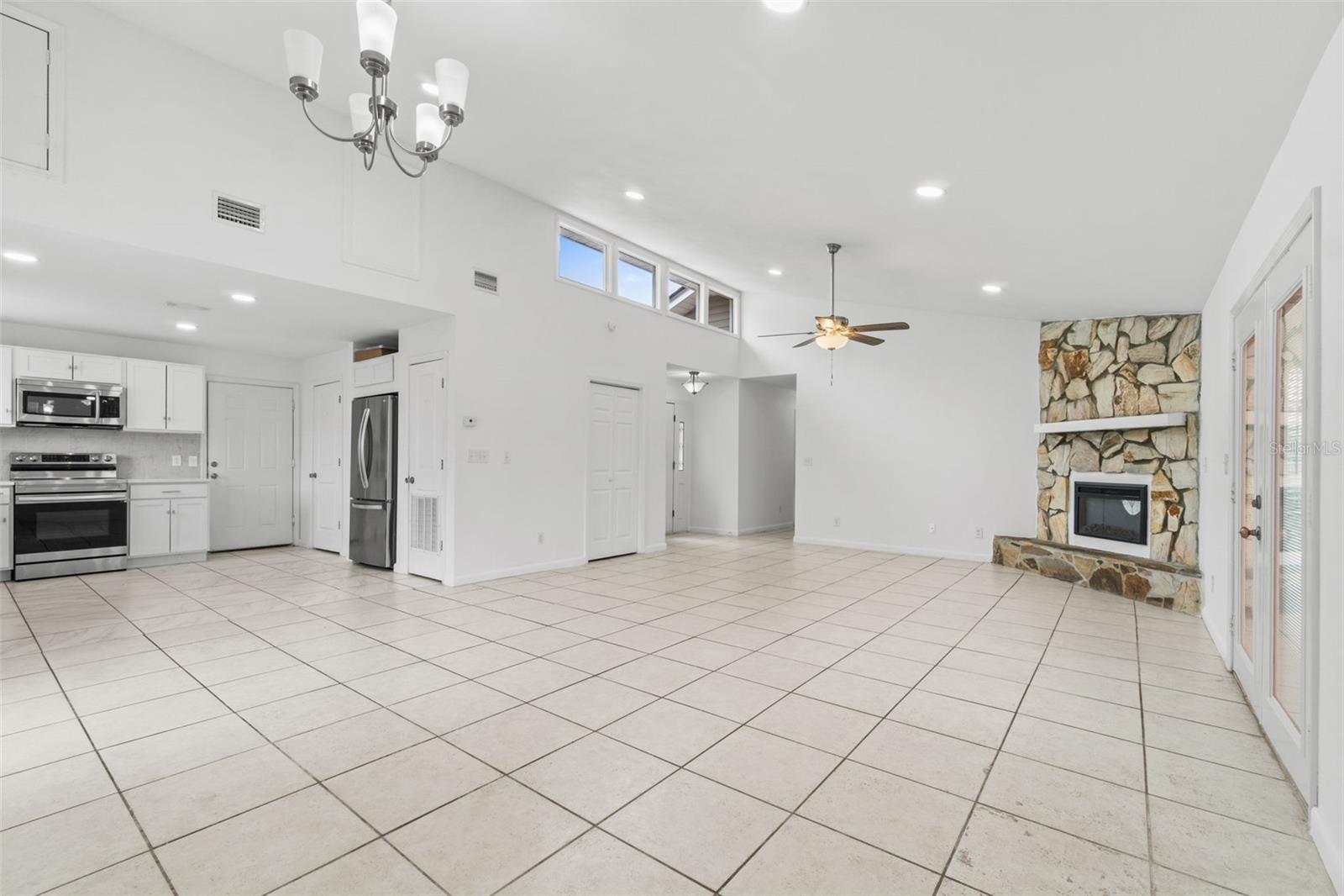 Image 6 of 74 For 7581 Kelsey Drive