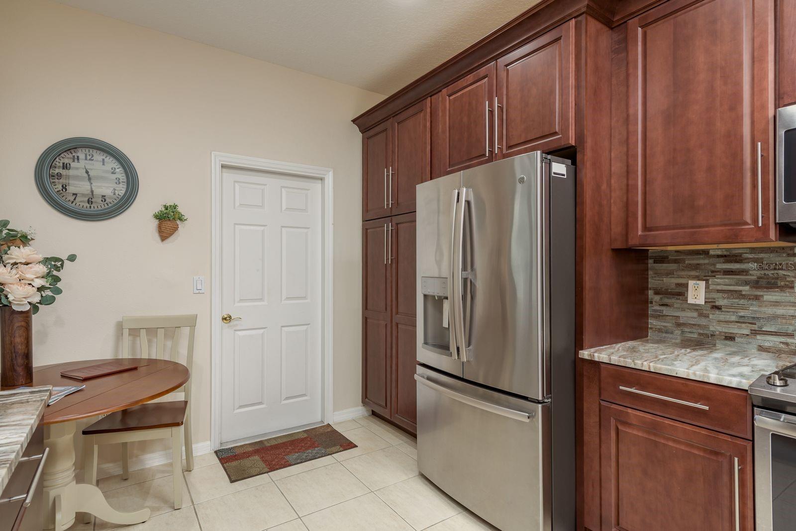 Image 11 of 59 For 511 Spring Lake Circle