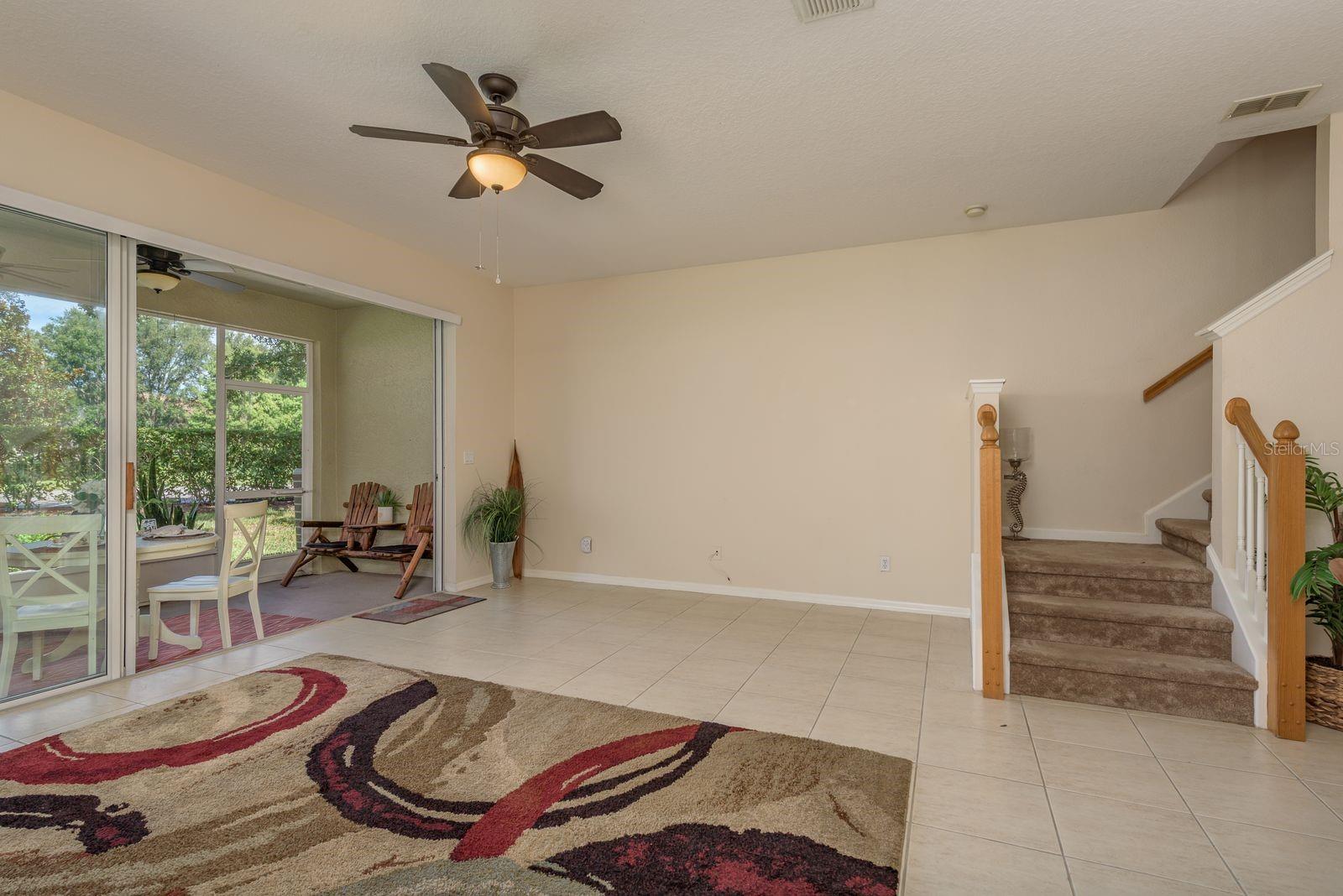 Image 18 of 59 For 511 Spring Lake Circle