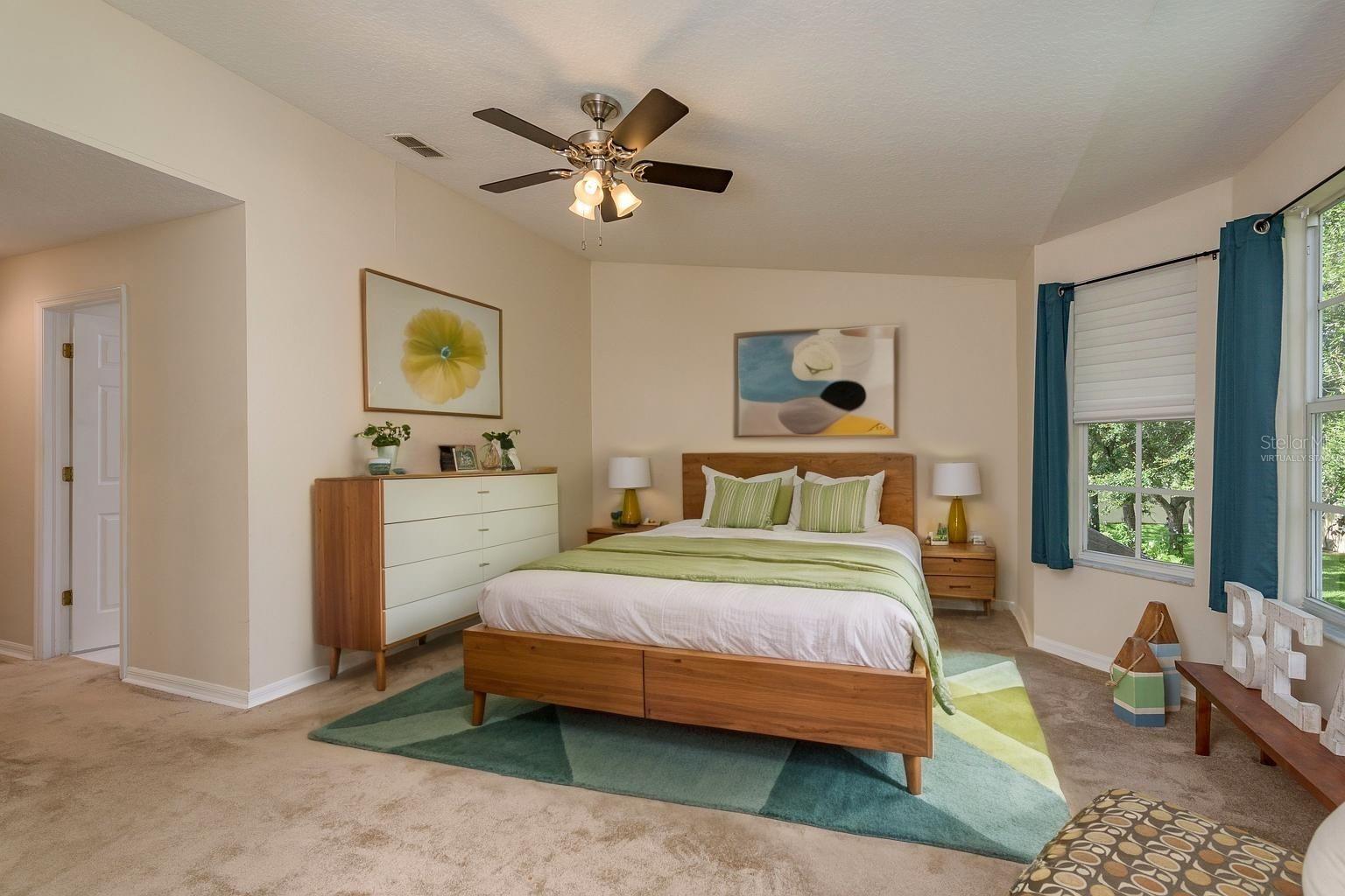 Image 23 of 59 For 511 Spring Lake Circle