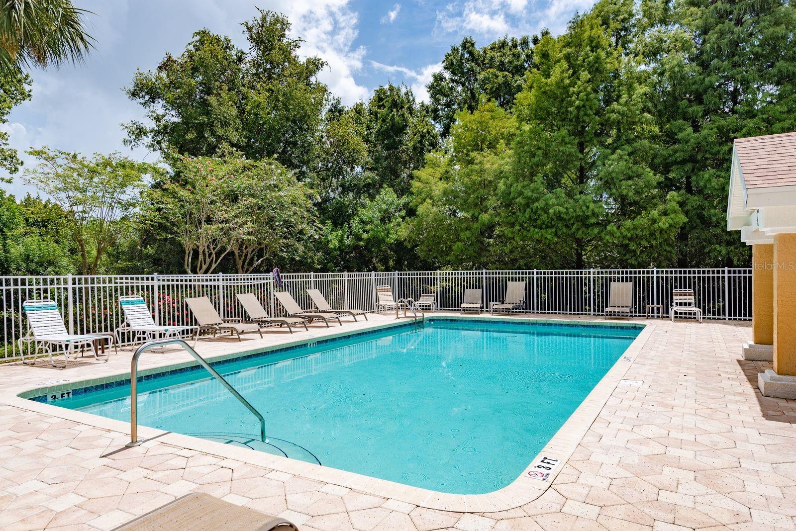 Image 30 of 59 For 511 Spring Lake Circle