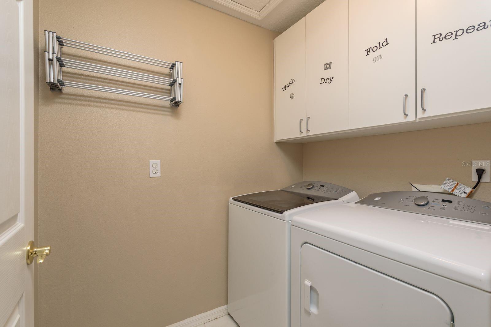 Image 39 of 59 For 511 Spring Lake Circle