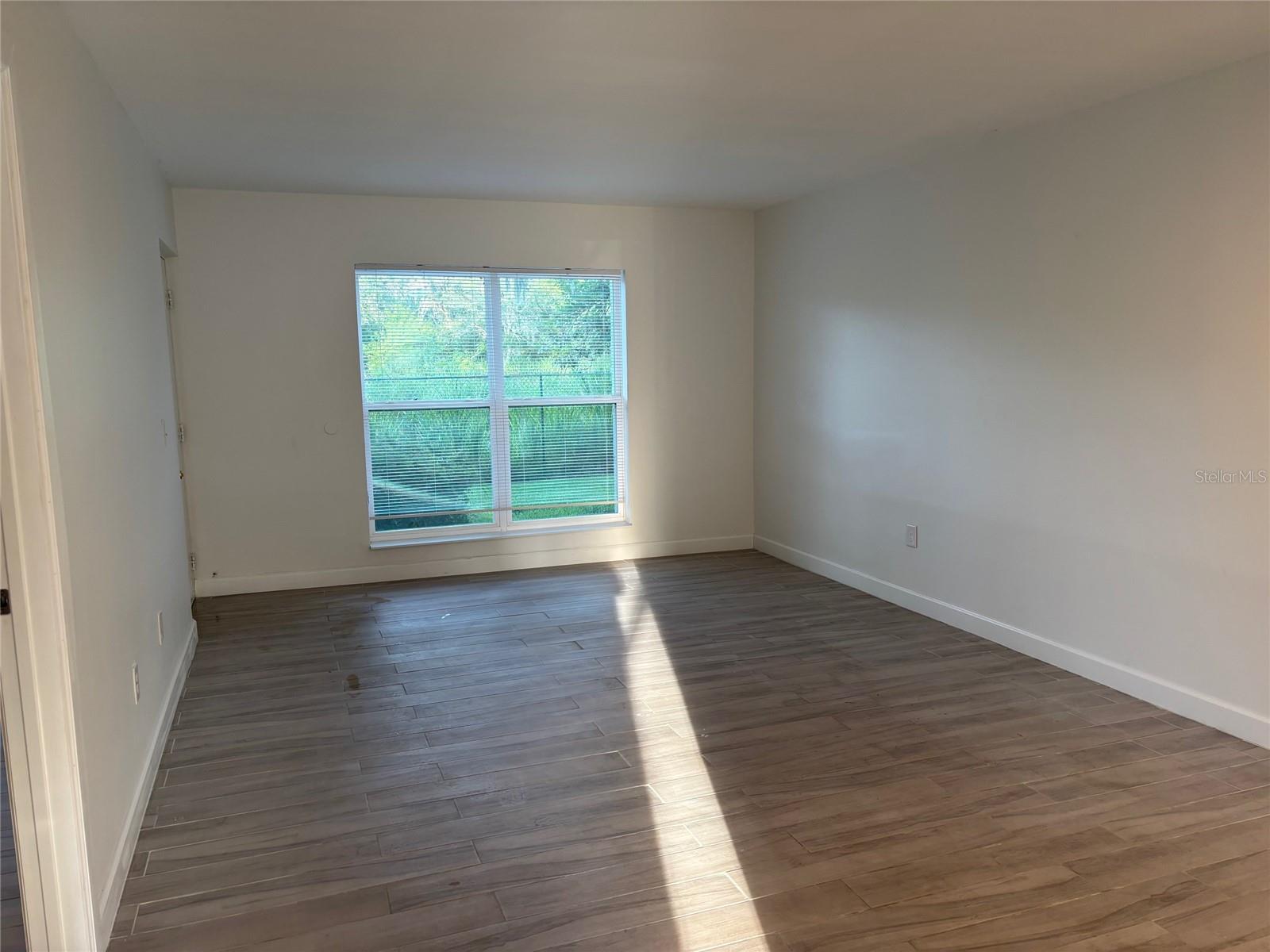 Image 11 of 11 For 2625 State Road 590  1013