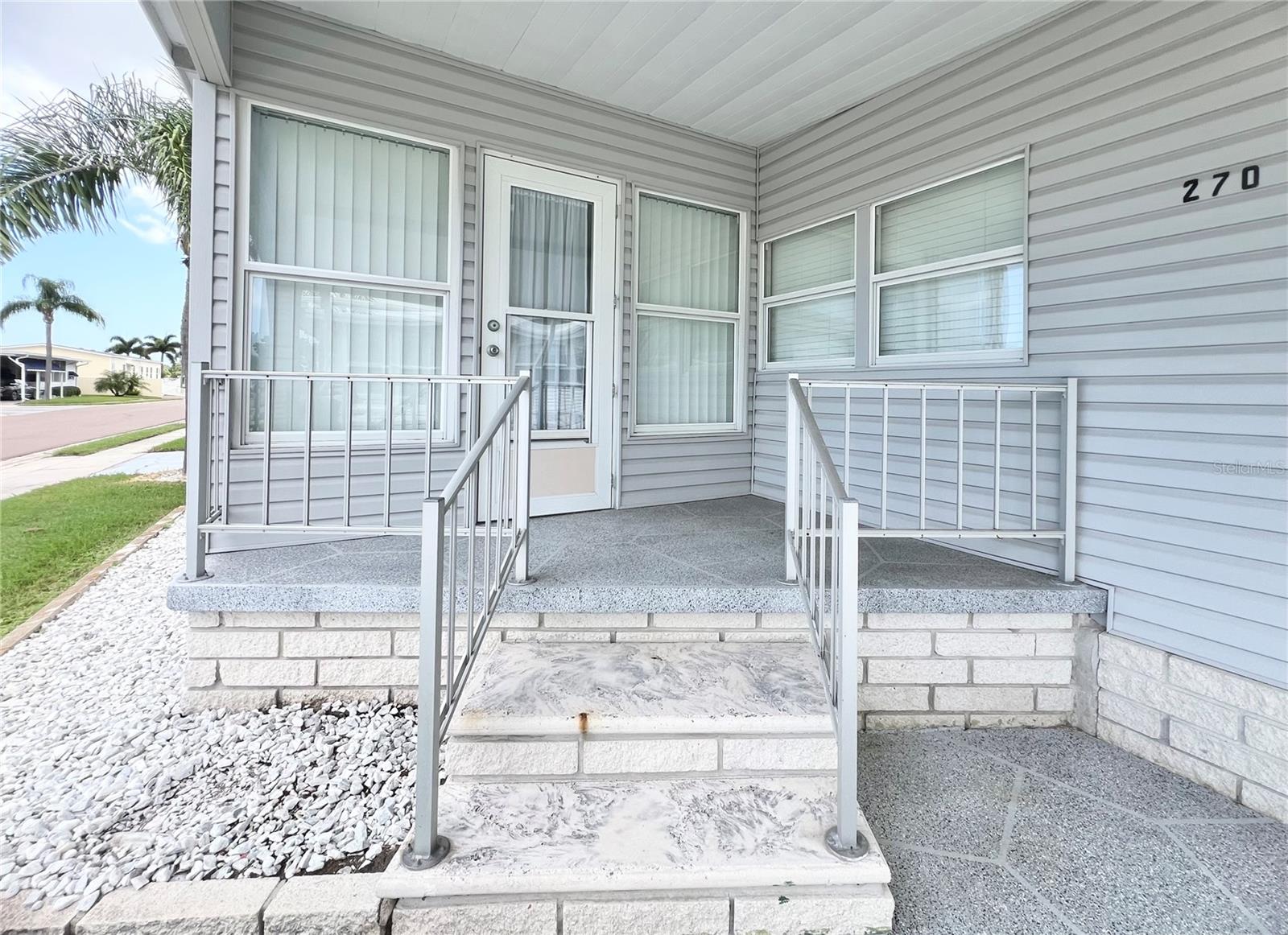 Image 3 of 32 For 1100 Belcher Road S 270