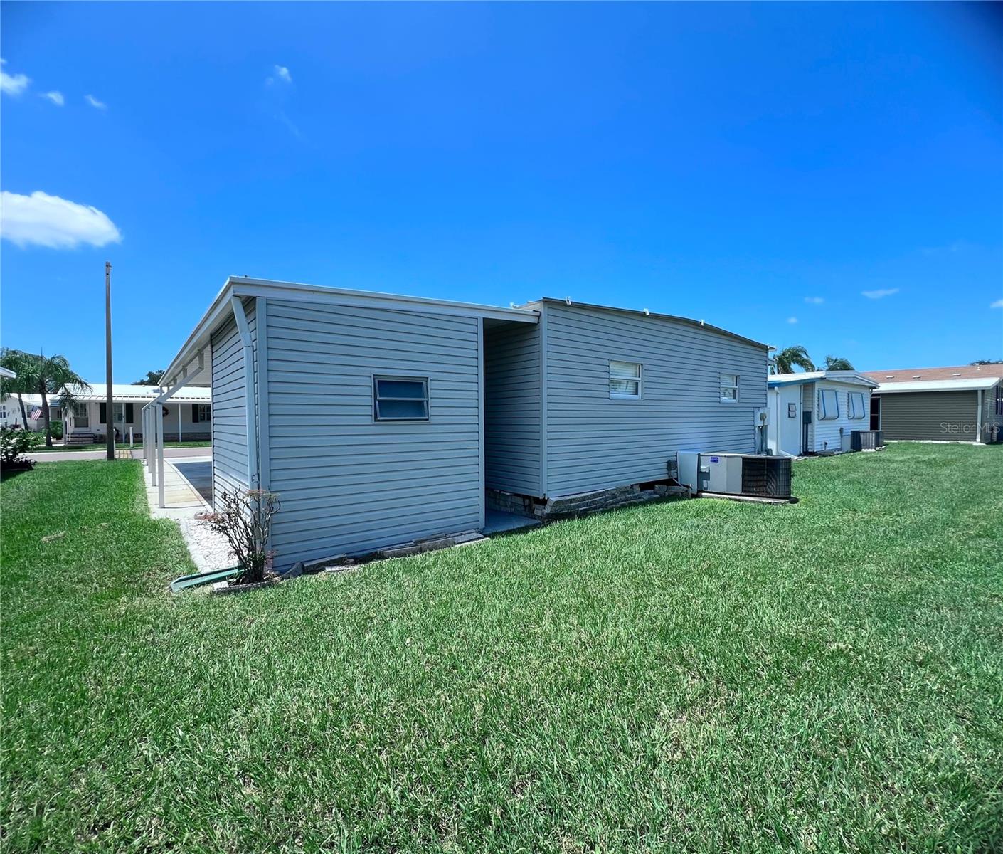Image 30 of 32 For 1100 Belcher Road S 270