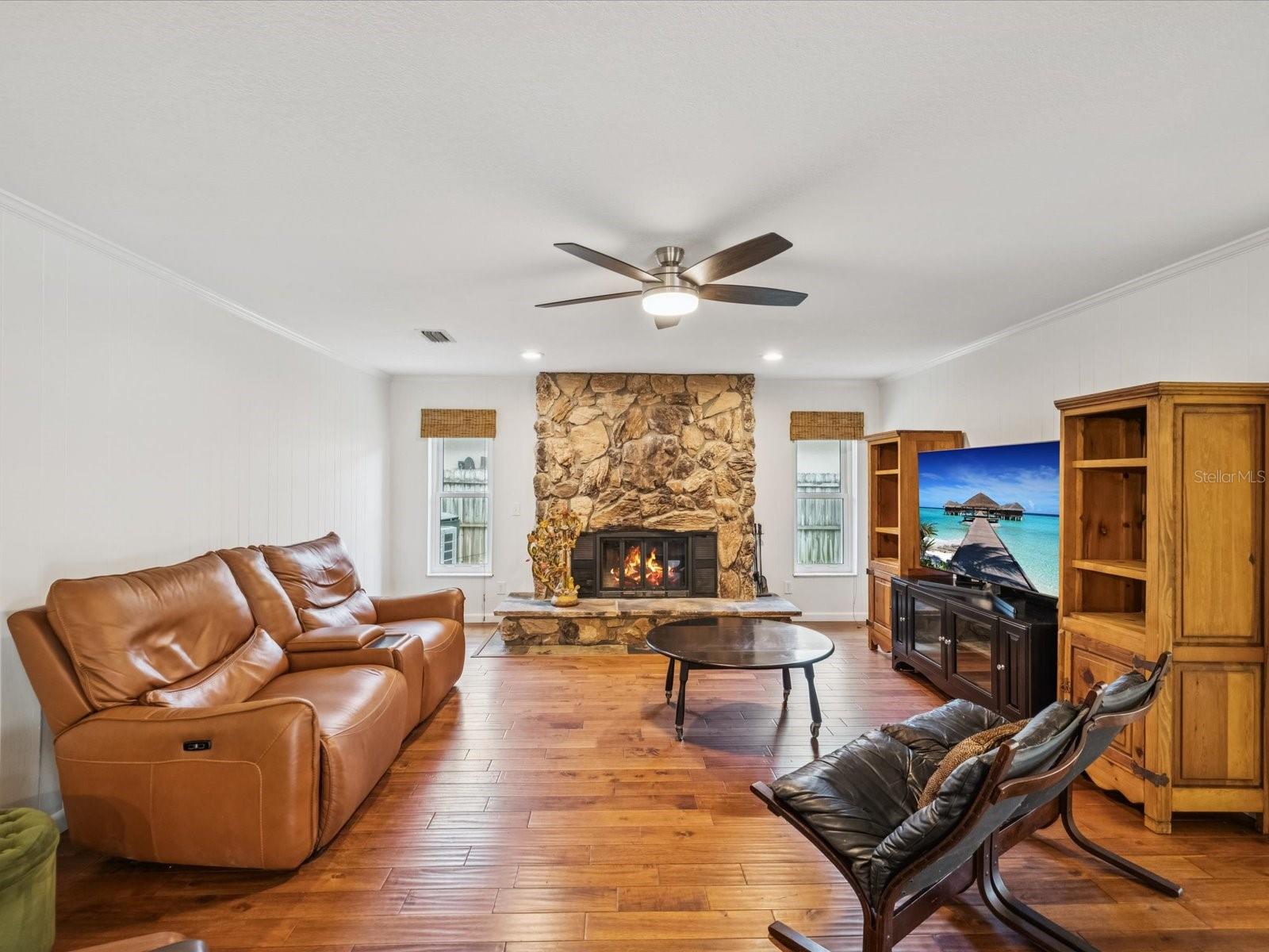 Image 17 of 52 For 1864 Brae Moor Drive