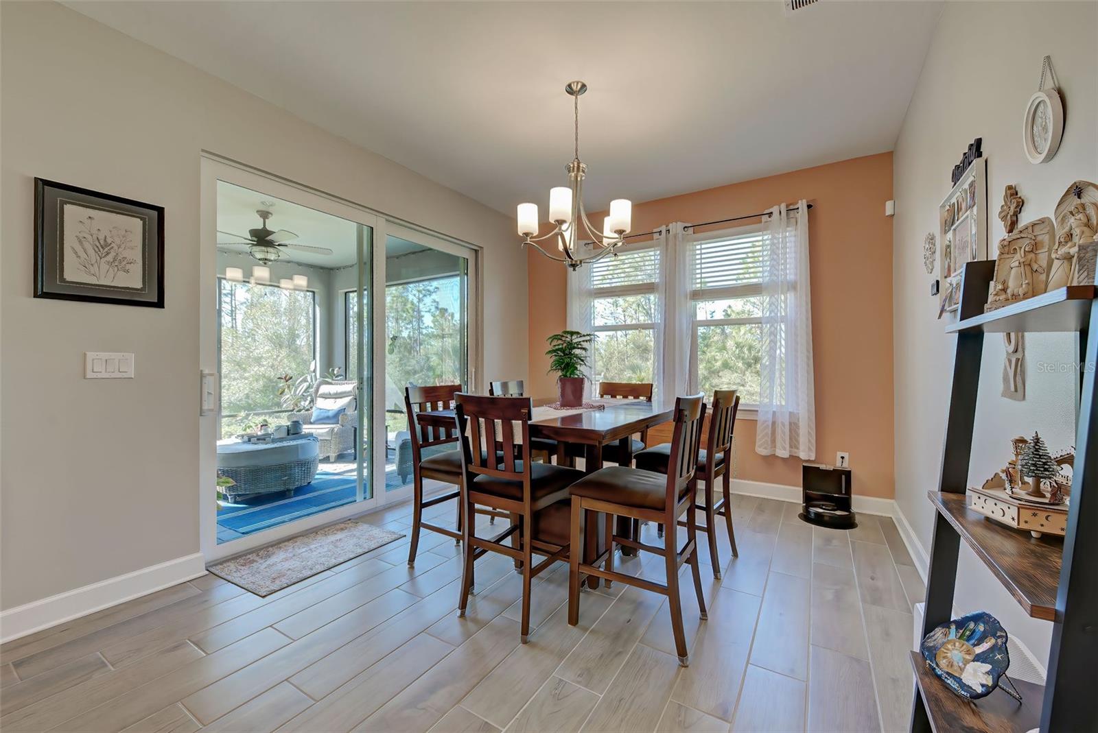 Image 8 of 26 For 451 Daylily Boulevard