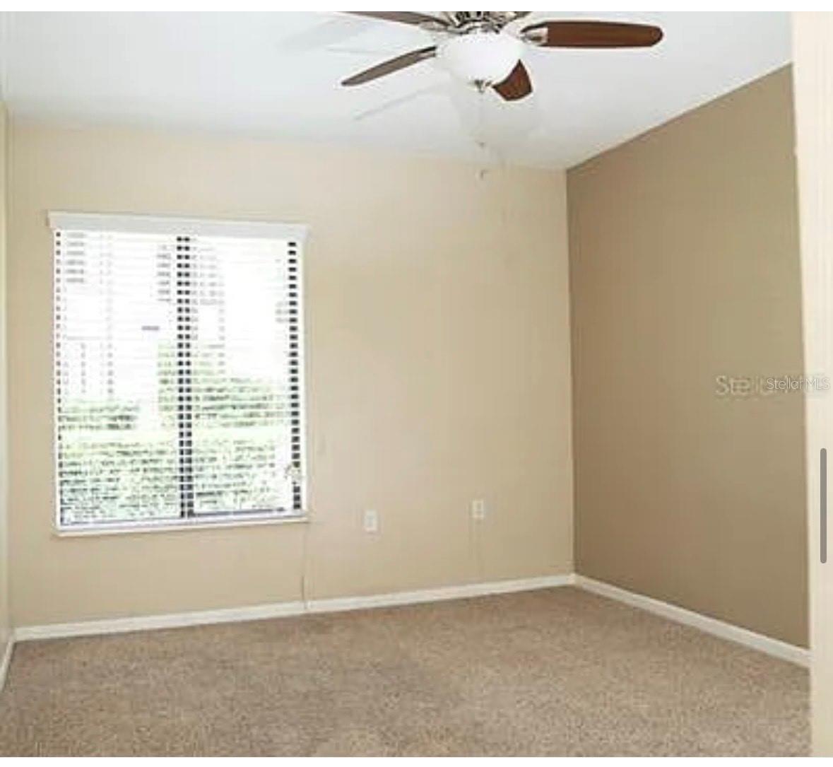 Image 5 of 12 For 1724 Pine Ridge Way W B1