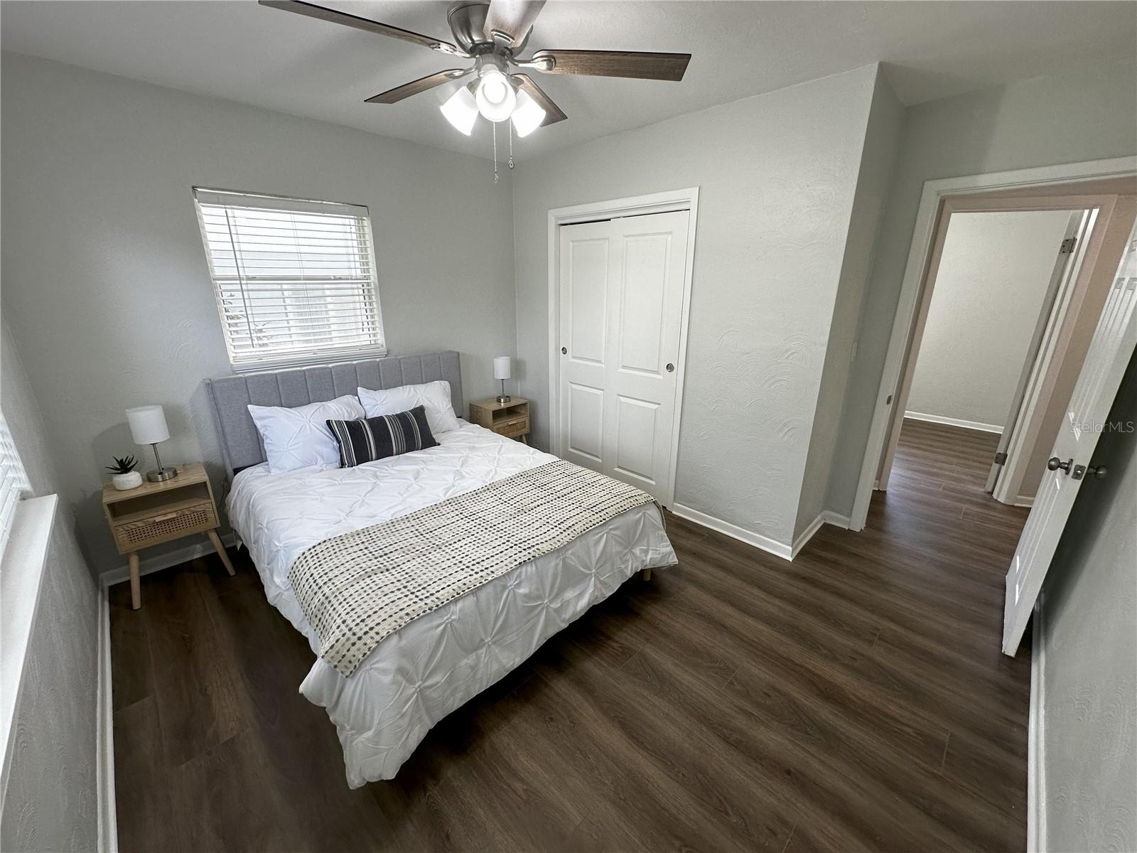 Image 19 of 39 For 906 Idlewild Avenue