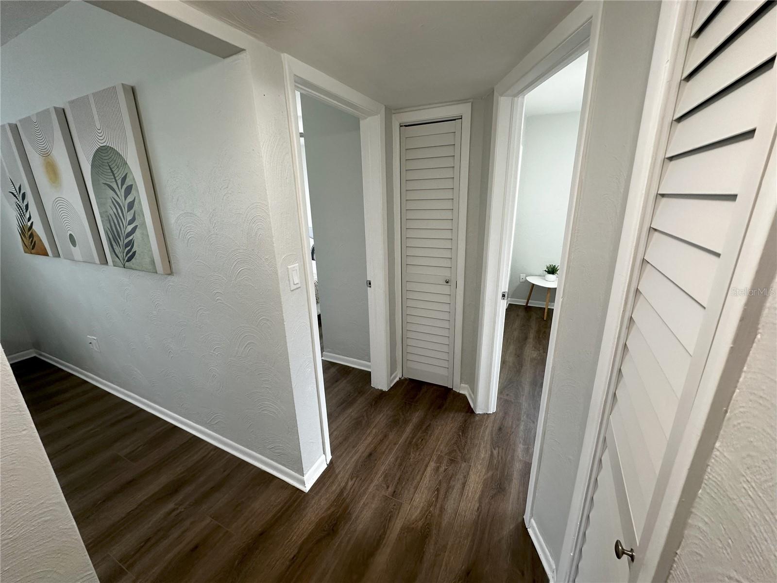Image 29 of 39 For 906 Idlewild Avenue