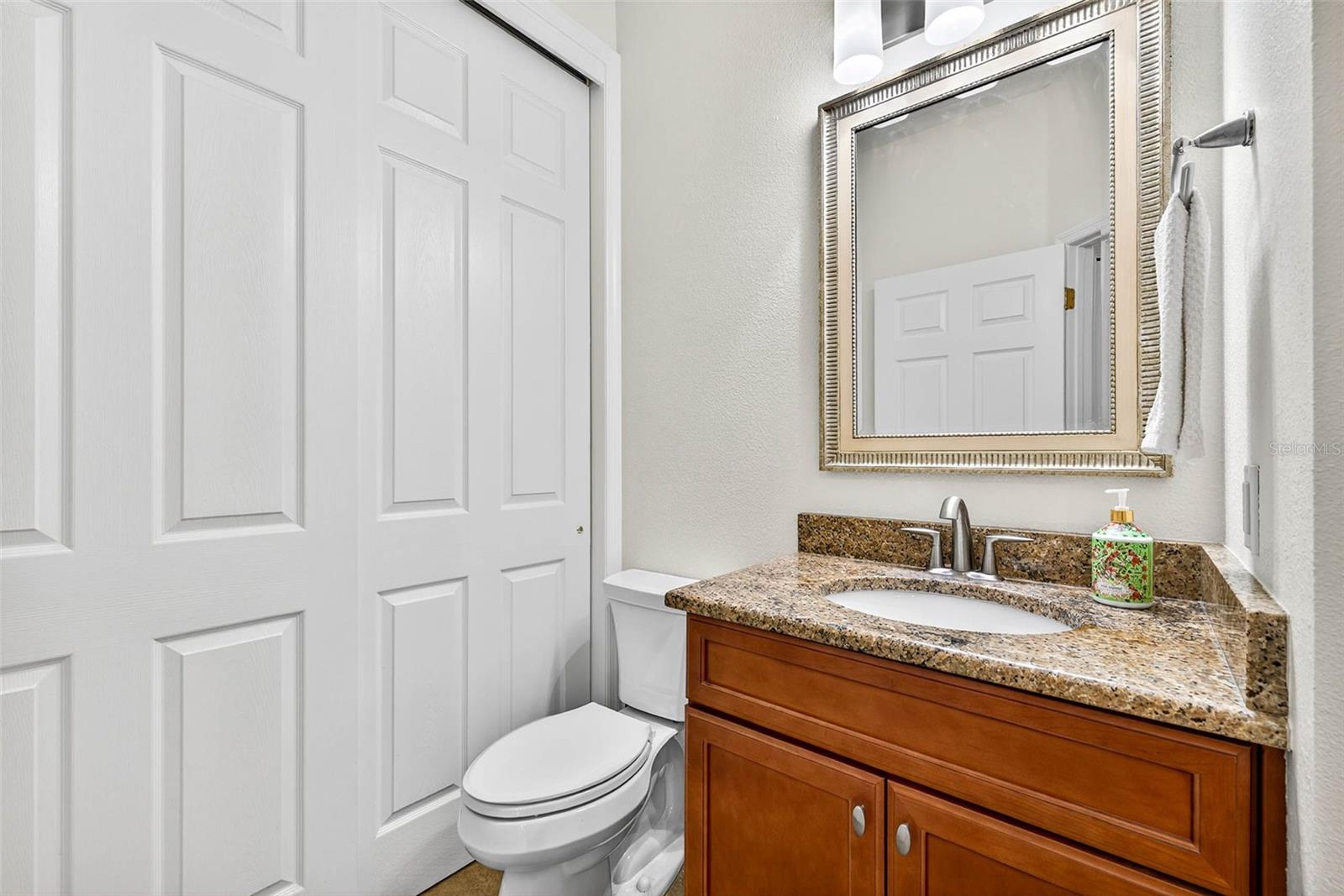 Image 25 of 70 For 9532 Cavendish Drive