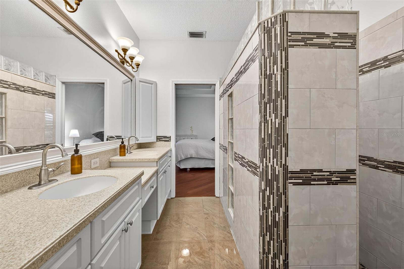 Image 30 of 70 For 9532 Cavendish Drive
