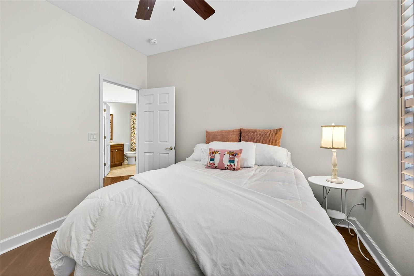 Image 35 of 70 For 9532 Cavendish Drive