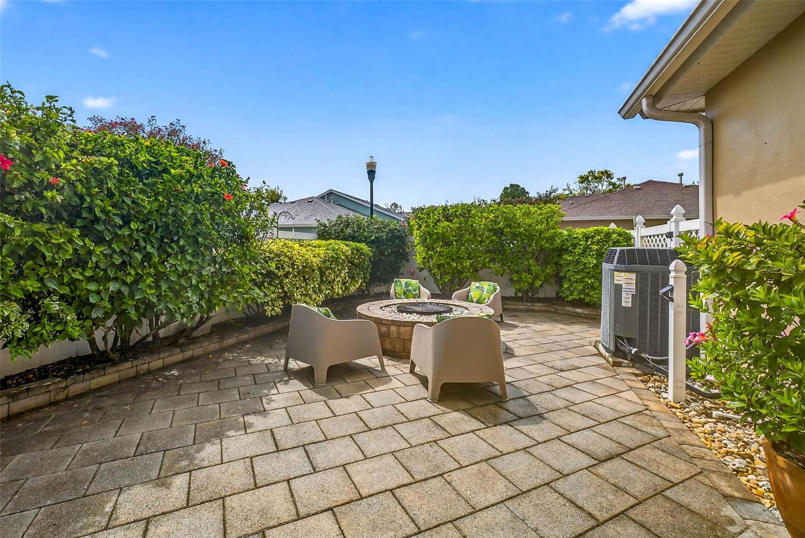 Image 43 of 70 For 9532 Cavendish Drive