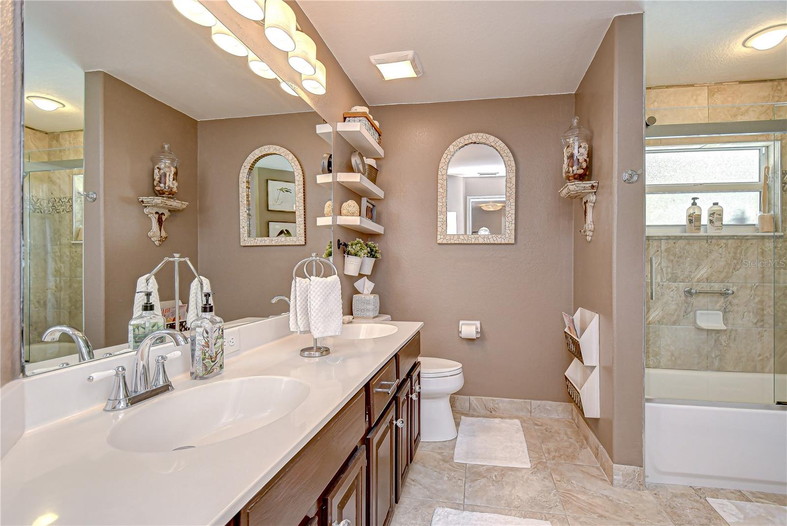 Image 19 of 29 For 3712 Eaglewood Street