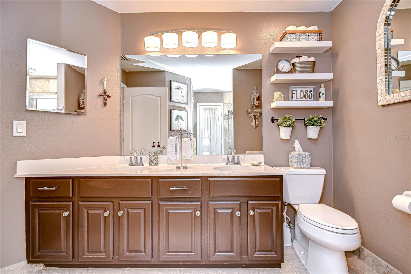 Image 21 of 29 For 3712 Eaglewood Street