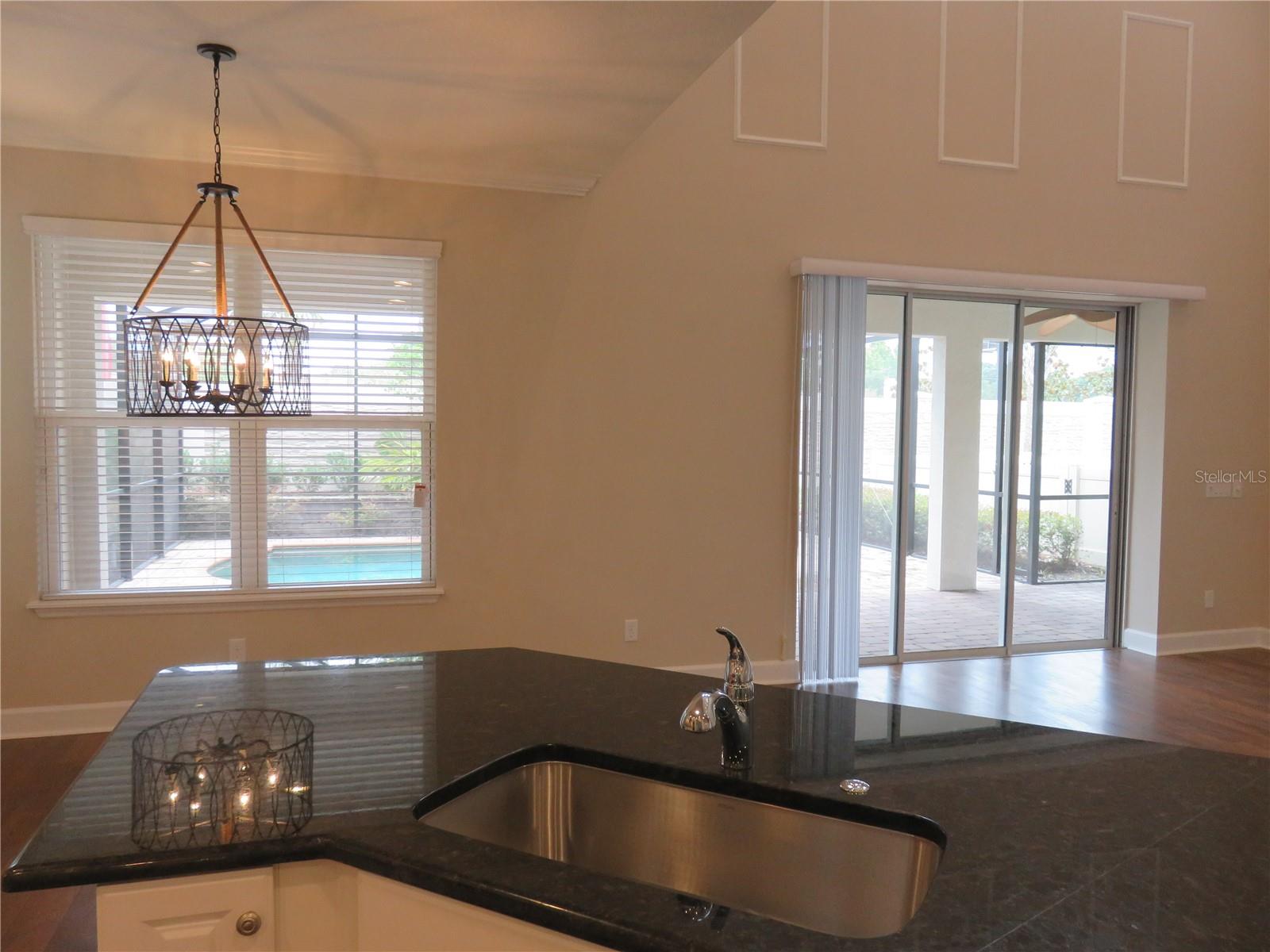 Image 5 of 21 For 11601 Maple Palm Way