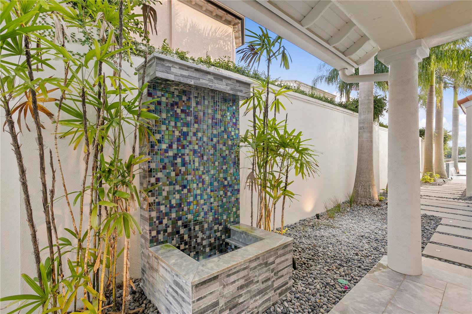 Image 5 of 89 For 1155 Abbeys Way