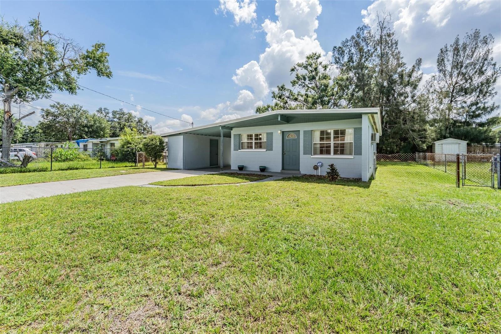 Listing photo id 22 for 4924 82nd Street
