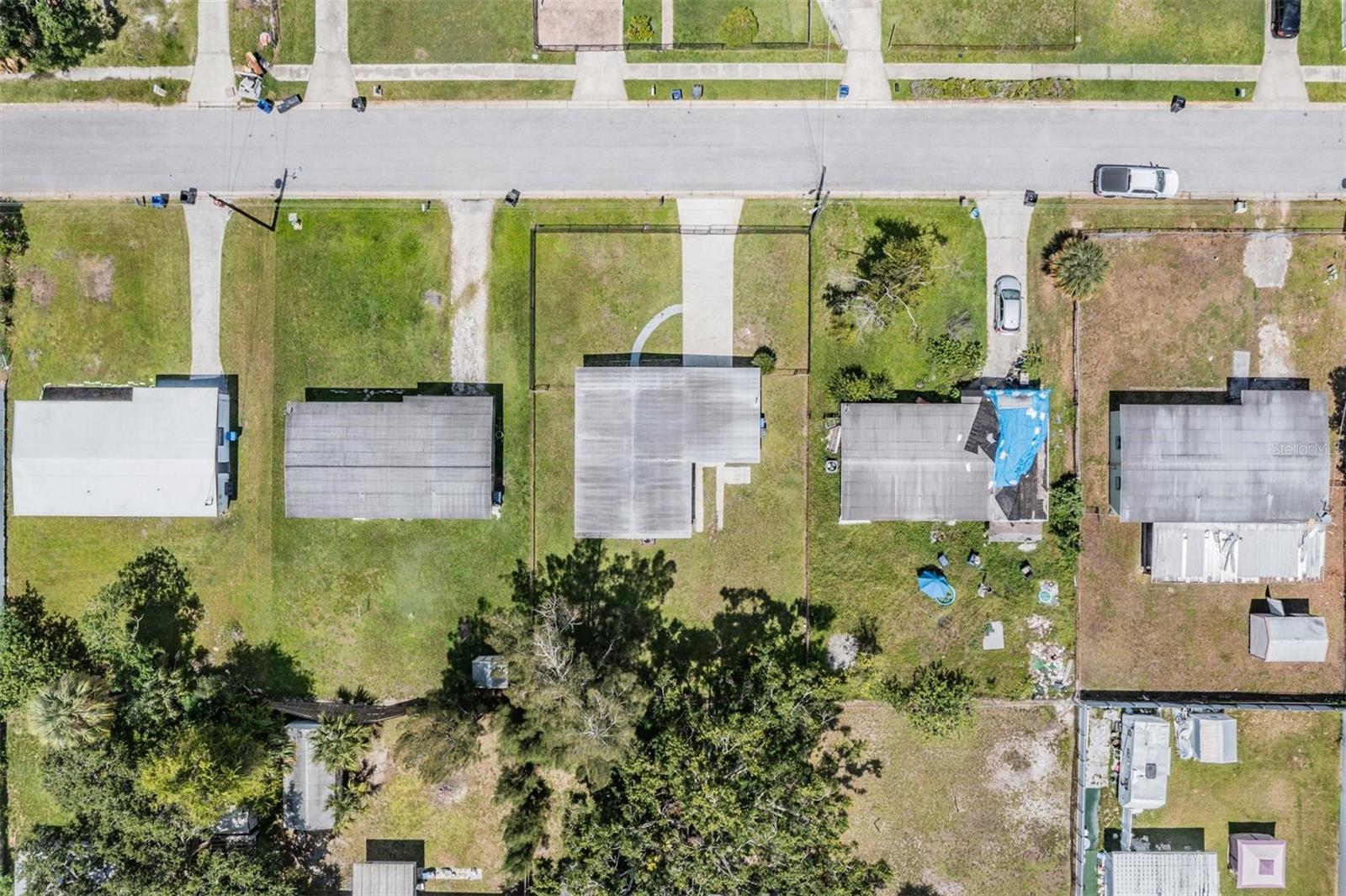 Listing photo id 29 for 4924 82nd Street